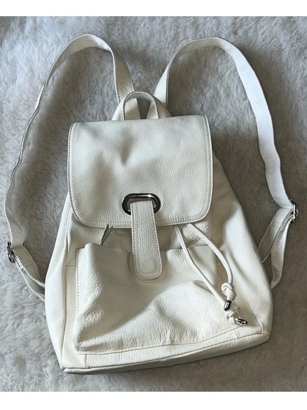 Ameri Leather ivory off white pebbled leather drawstring backpack like new!